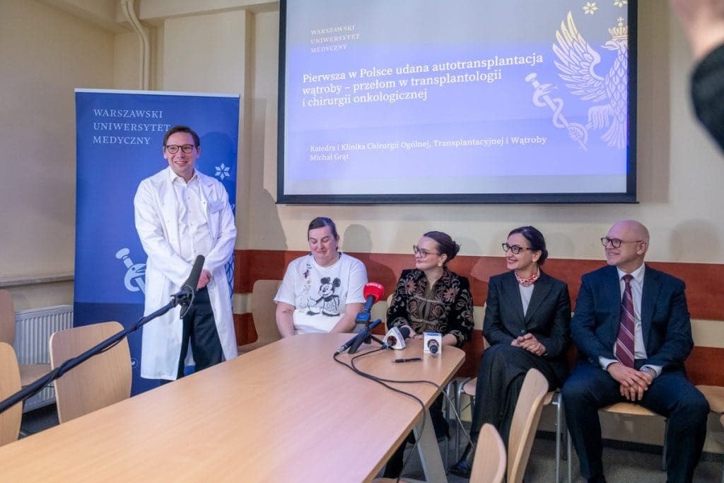 Poland's first surgery for a giant liver tumour — UCK WUM
